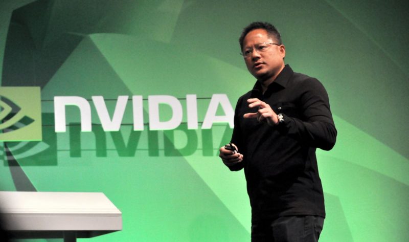 Il CEO di nVidia: le console sono superate